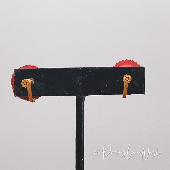 Vintage Etched Red Rose Stud Clip On Earrings - Picture 5 of 7